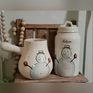 Rae Dunn 2018 discontinued  snowman cocoa pot and snowman canister bundle